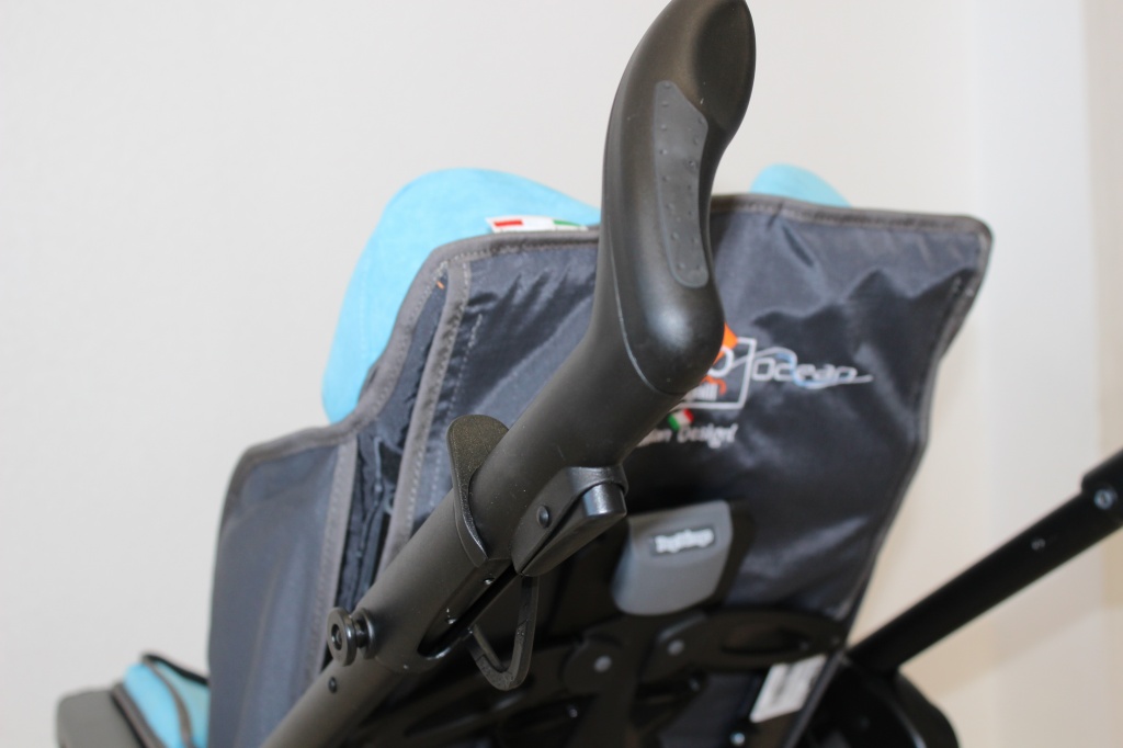 коляска Pliko